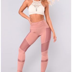 REPOSHED - Fashion Nova Leggings